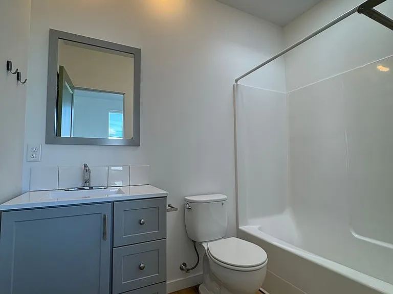 404 E Windsor Ct #1 — Photo 25