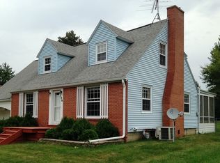 106 N Thomas Ave, Polo, IL 61064