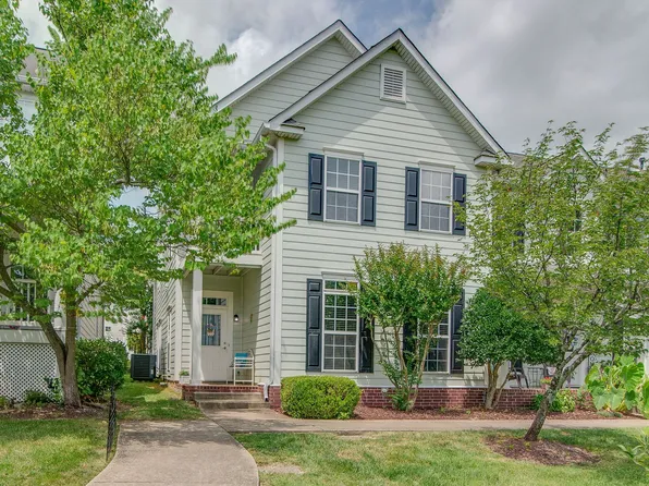 656 Saint Jules Ln, Nashville, TN 37211