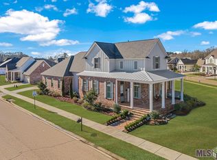 7476 Chennault Way, Baton Rouge, LA 70818