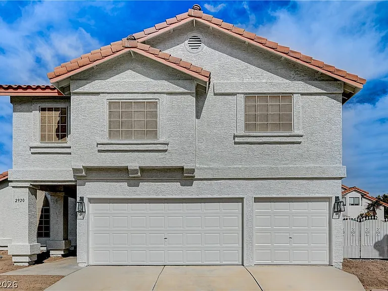 2920 Caressa Ct — Photo 1