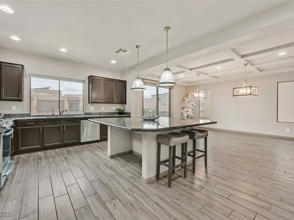 9830 Wild Coyote Ct, Las Vegas, NV 89141