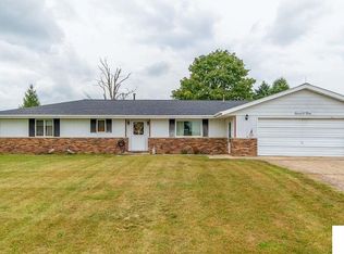 709 Northbrook Dr, Minier, IL 61759