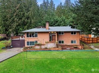 6509 185th Ave E, Bonney Lake, WA