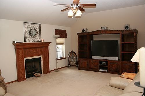 3rd image of 22745 Clearwater Dr