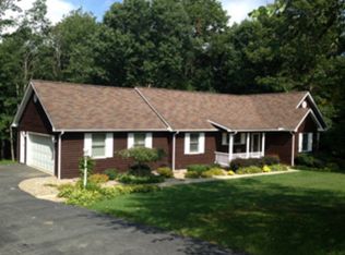 416 Division St, Shady Spring, WV 25918