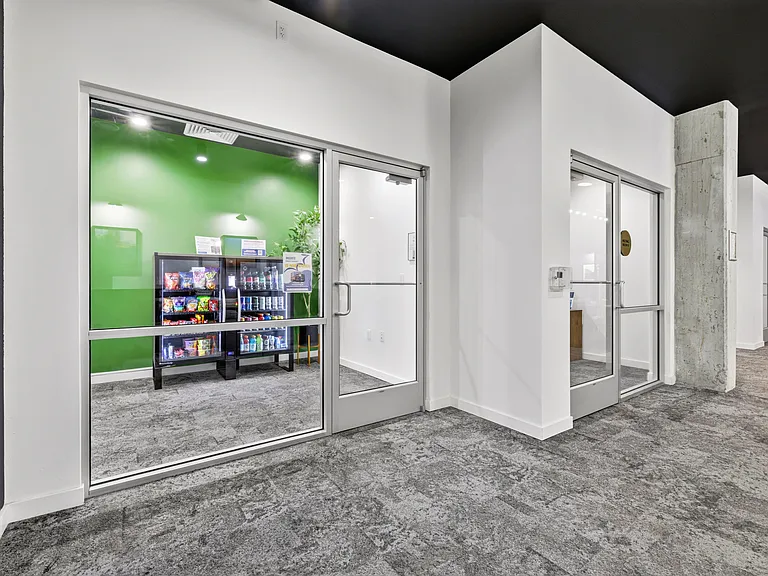 Radiate Apartments — Photo 27
