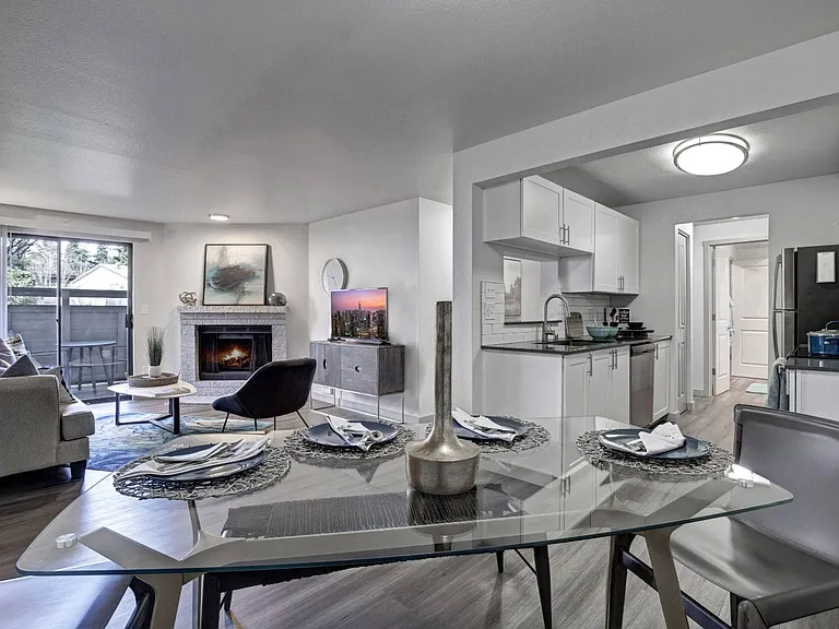 Taluswood Apartments — Photo 4