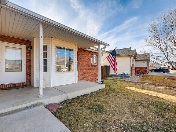 3rd image of 3728 Longhorn Ln