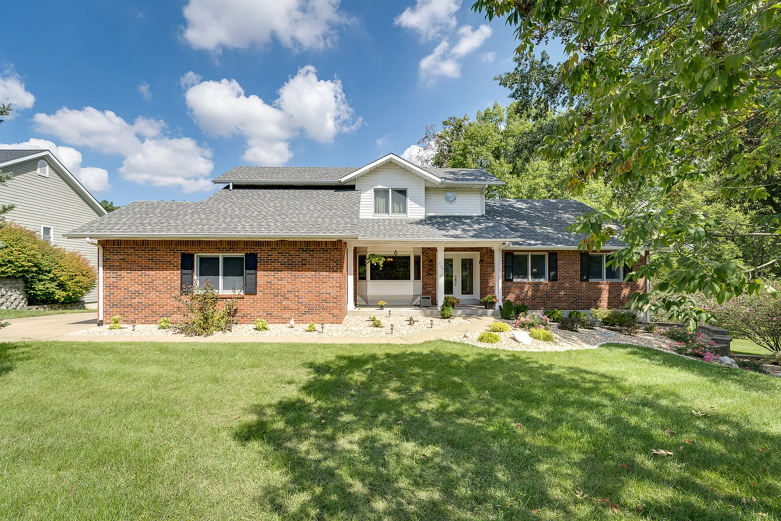 357 Round Tower Dr E photo 1