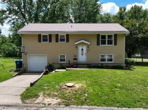 403 E Webster St, Smithton, MO 65350