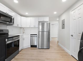 173 Van Horne St Floor 2, Jersey City, NJ 07304