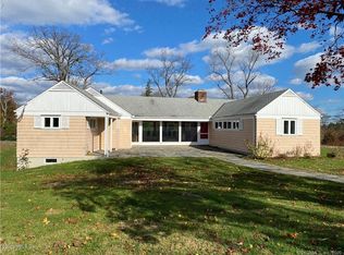 122 Byram Shore Rd, Greenwich, CT 06830