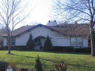 16745 Dane Ct W, Brookfield, WI 53005