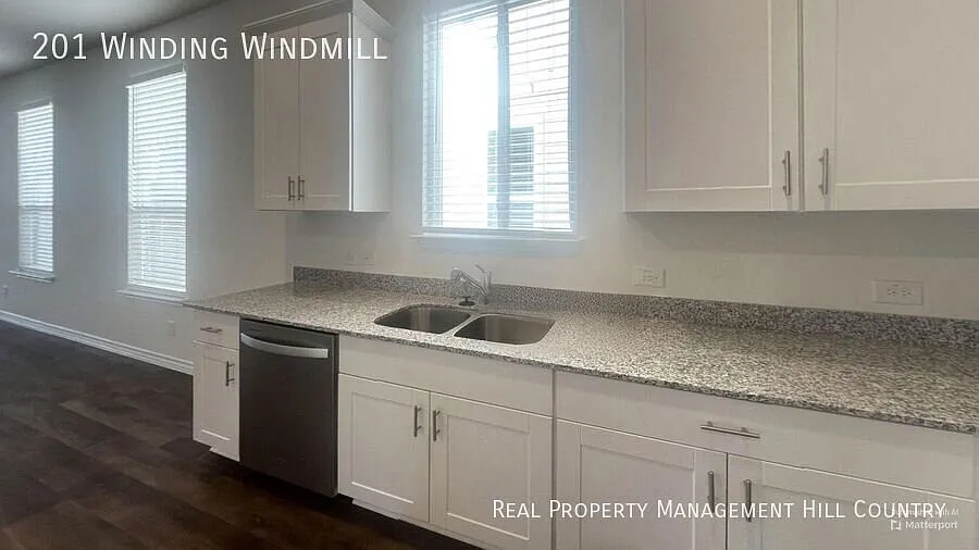 Coming Soon! Corley Farms 4 Bed 2 Bath with Community Amenities — Photo 4