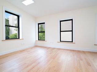 216 Avenue B #4, New York, NY 10009