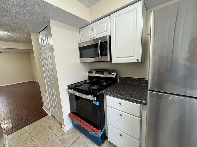 46 Lucinda Ct — Photo 7