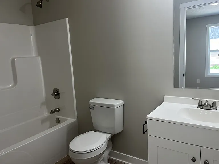 524 Oak Ave — Photo 4