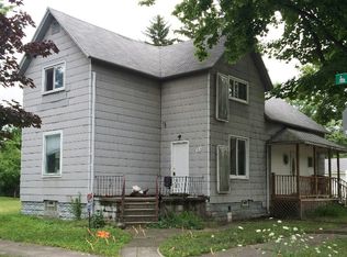 1211 Raymond St, Bay City, MI 48706