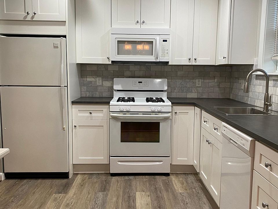 1st image of 33 Yonkers Ter #2