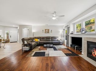 3146 Willow Tree Ln, Escondido, CA 92027