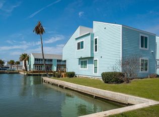 711 Lauderdale Dr UNIT 711, Rockport, TX 78382