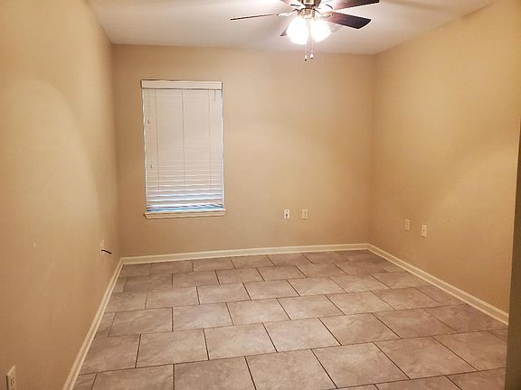 5th image of 294 Jolie Oaks Blvd