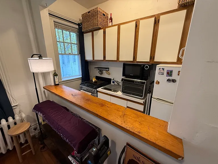 1111 Boylston St #25 — Photo 5