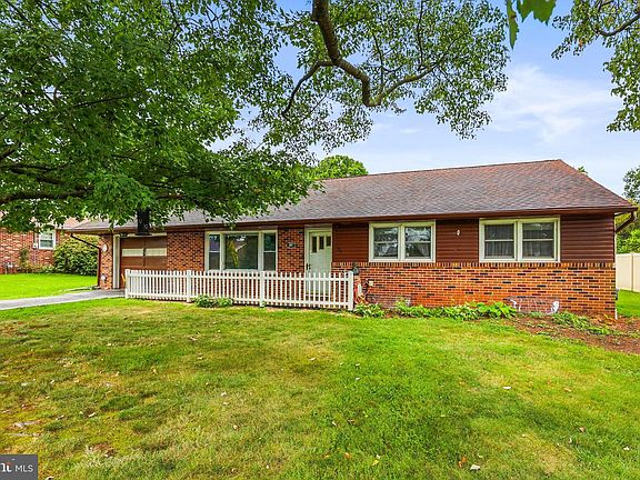 2nd image of 80 Cottage Dr