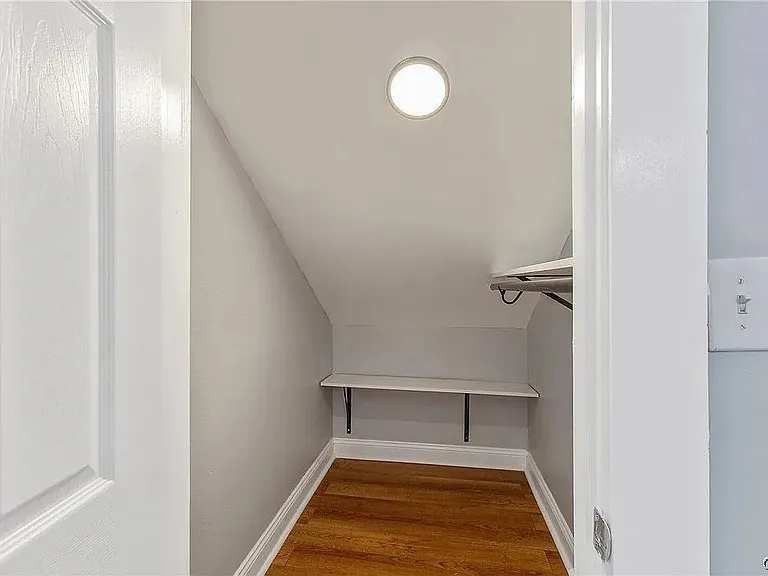 203 Maple St #1 — Photo 7