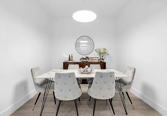 4th image of 225 W 83rd St APT 3R
