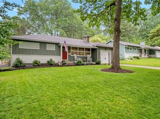 6010 W 78th Ter, Prairie Village, KS 66208