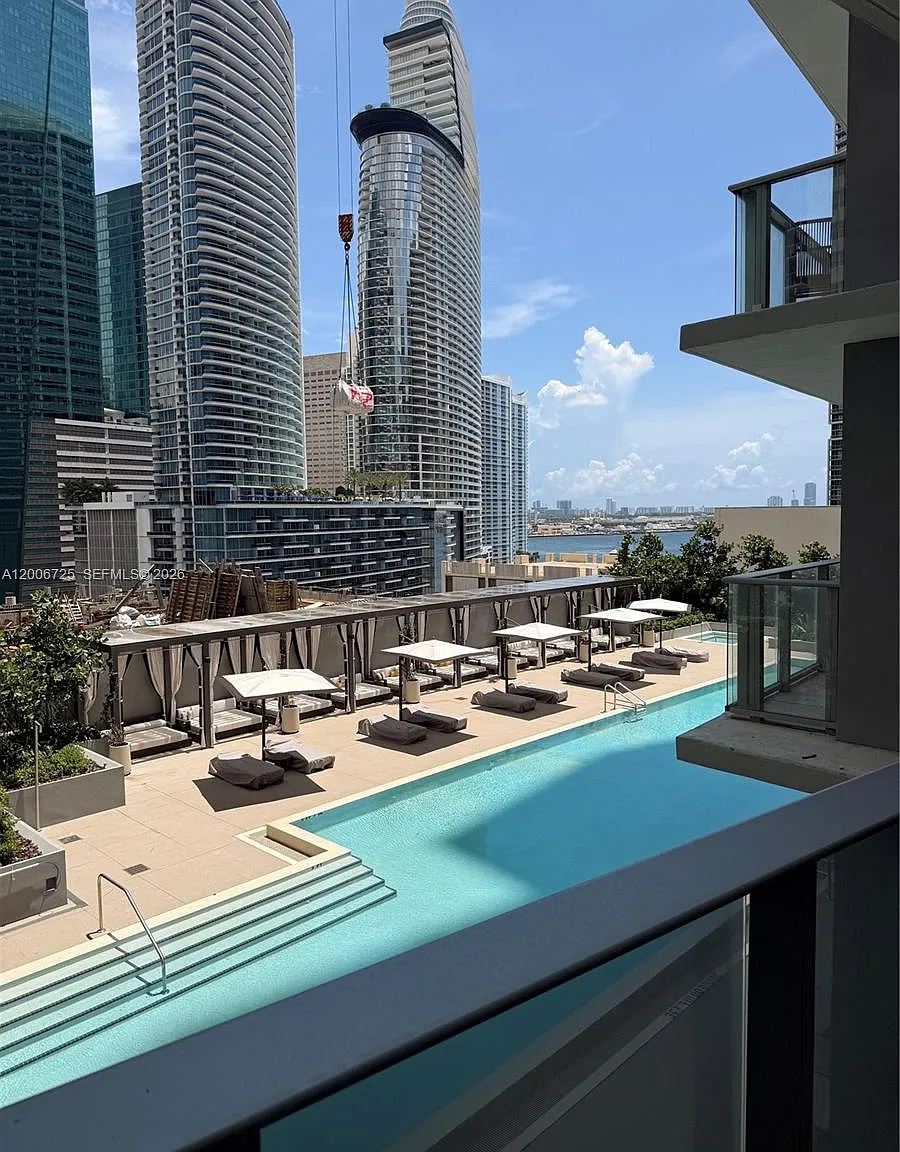 1 bed, 1.0 bath, $3,800 — Photo 1