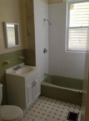 4th image of 63 Marlborough St #1