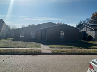 7614 Ashcrest Ln, Dallas, TX 75249