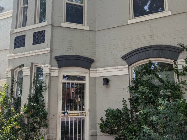 2755 Champa St, Denver, CO 80205