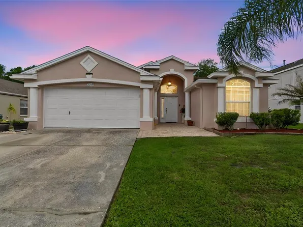 1223 Timber Trace Dr, Zephyrhills, FL 33543