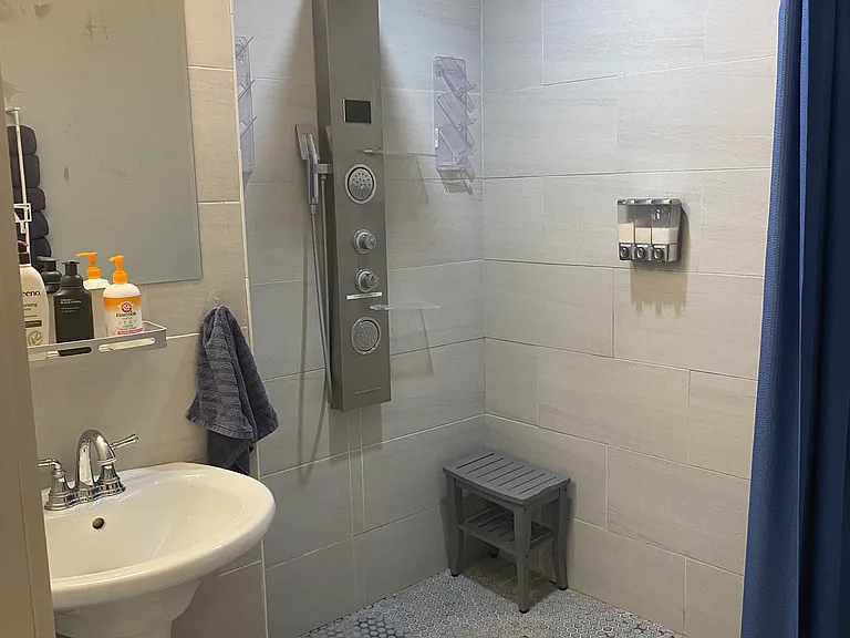 7266 Forest Hills Dr — Photo 36