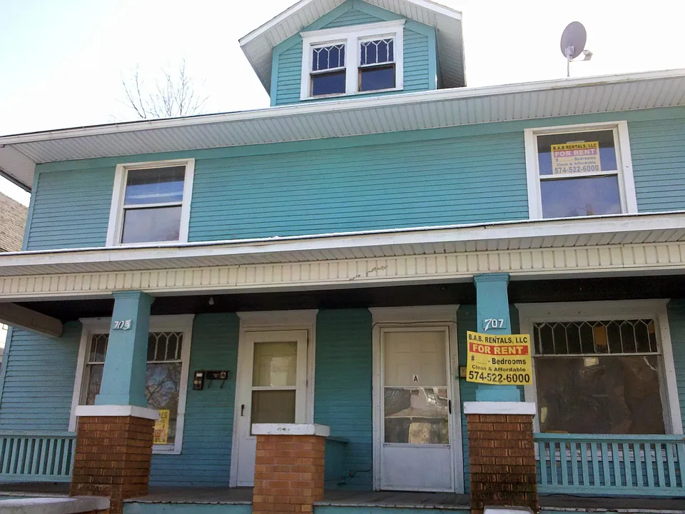 705 W Marion St #B