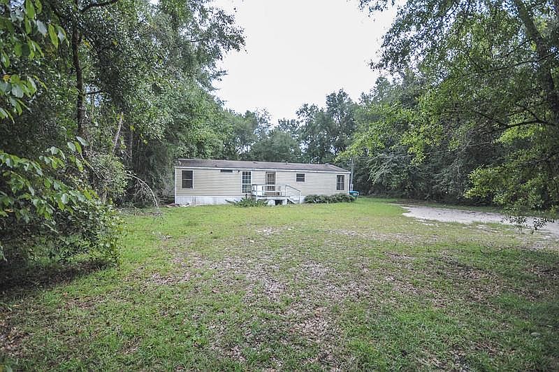 1st image of 165 Bay Pine Dr