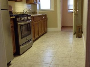 10 Chamberlain Ave APT 1, Revere, MA 02151