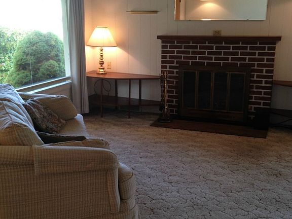 5th image of 3119 Elwood Dr W