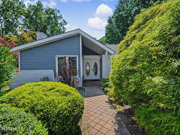 5th image of 19 Killington Drive