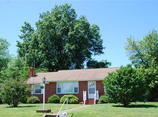 3620 Montclair Rd, Richmond, VA 23223