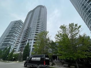 181 Village Green Sq #1912, Toronto, ON M1S 0K6