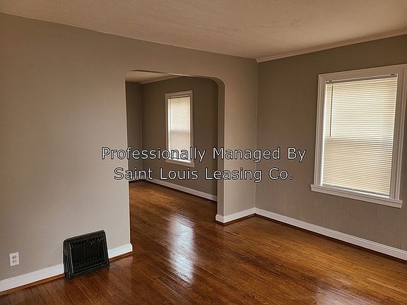 5th image of 1913 Northfield Dr