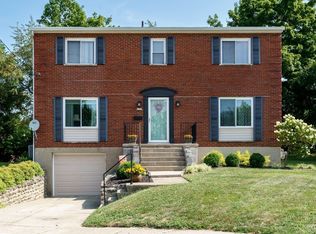 498 Coachman Ct, Cincinnati, OH 45238