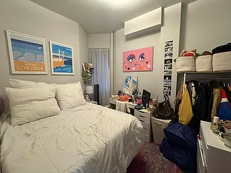 Rented by KNOCKKNOCK LLC