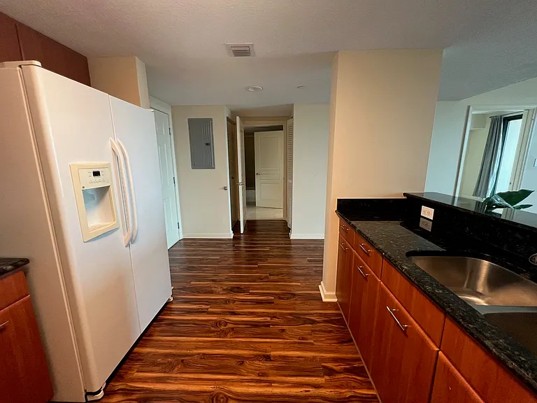 300 S Duval St #903 — Photo 9