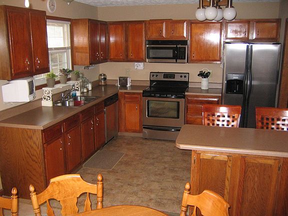 open, eat-in kitchen
